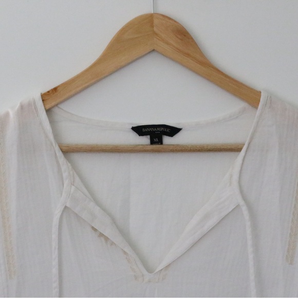 Banana Republic Linen Blouse - Picture 2 of 7